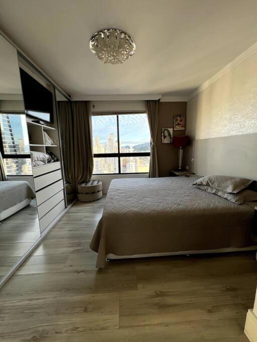 Apartamento No Centro, Com Vista Mar E Cristo Luz Balneário Camboriú 外观 照片